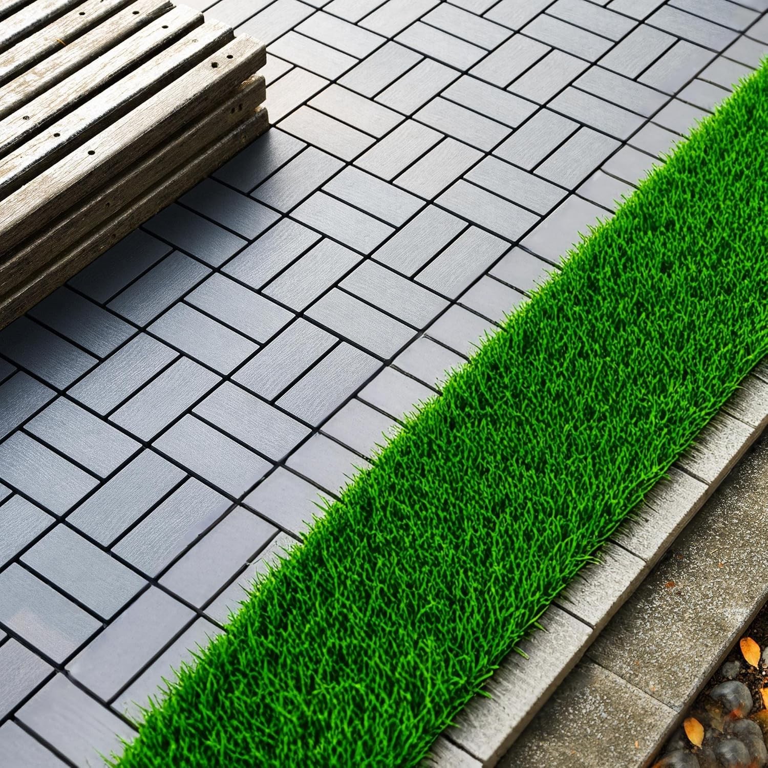 Plastic Interlocking Deck Tiles 44 PCS 12×12 Inches Waterproof Outdoor Patio