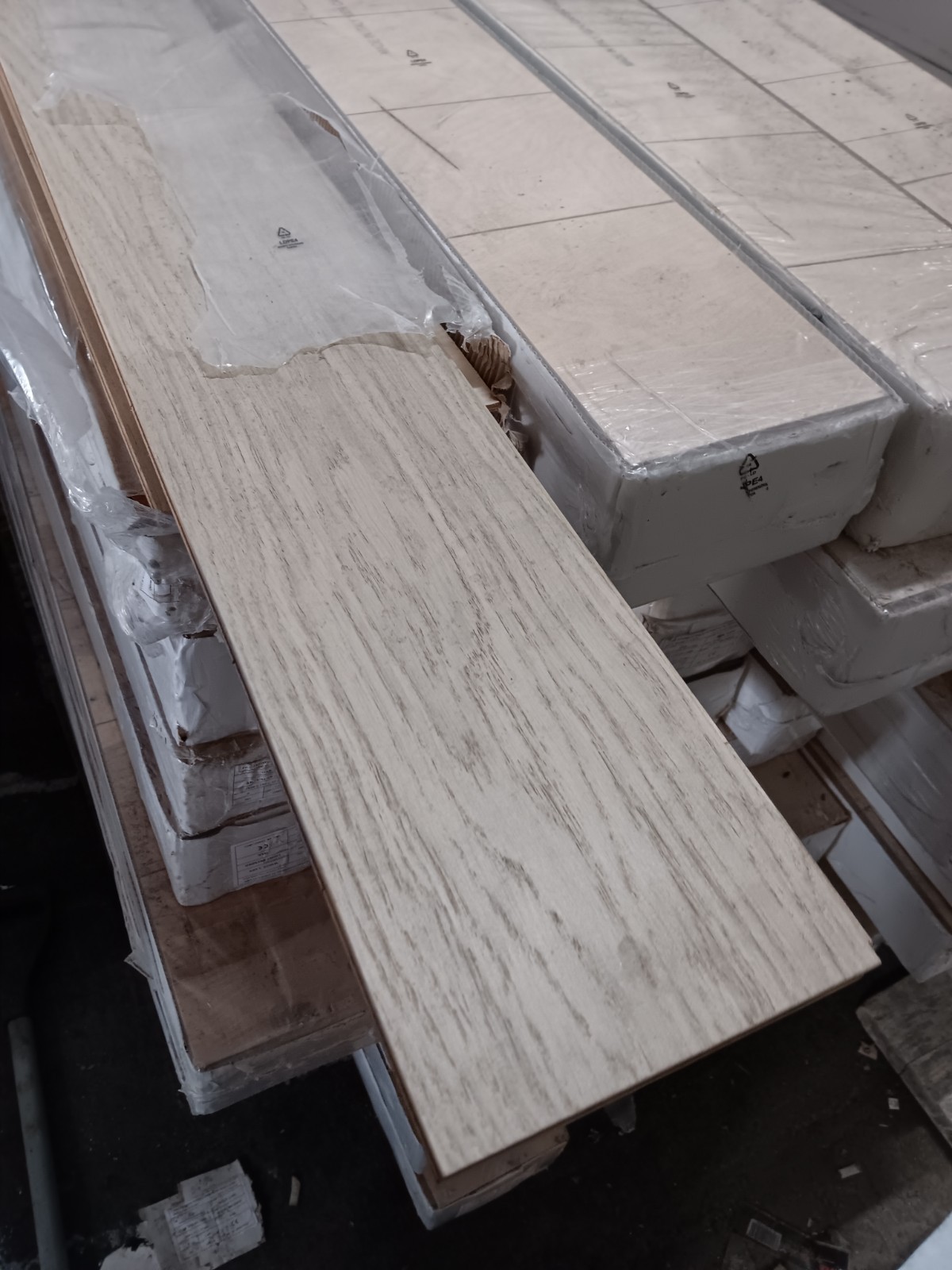 3/4 finished Hardwood Oak Flooring