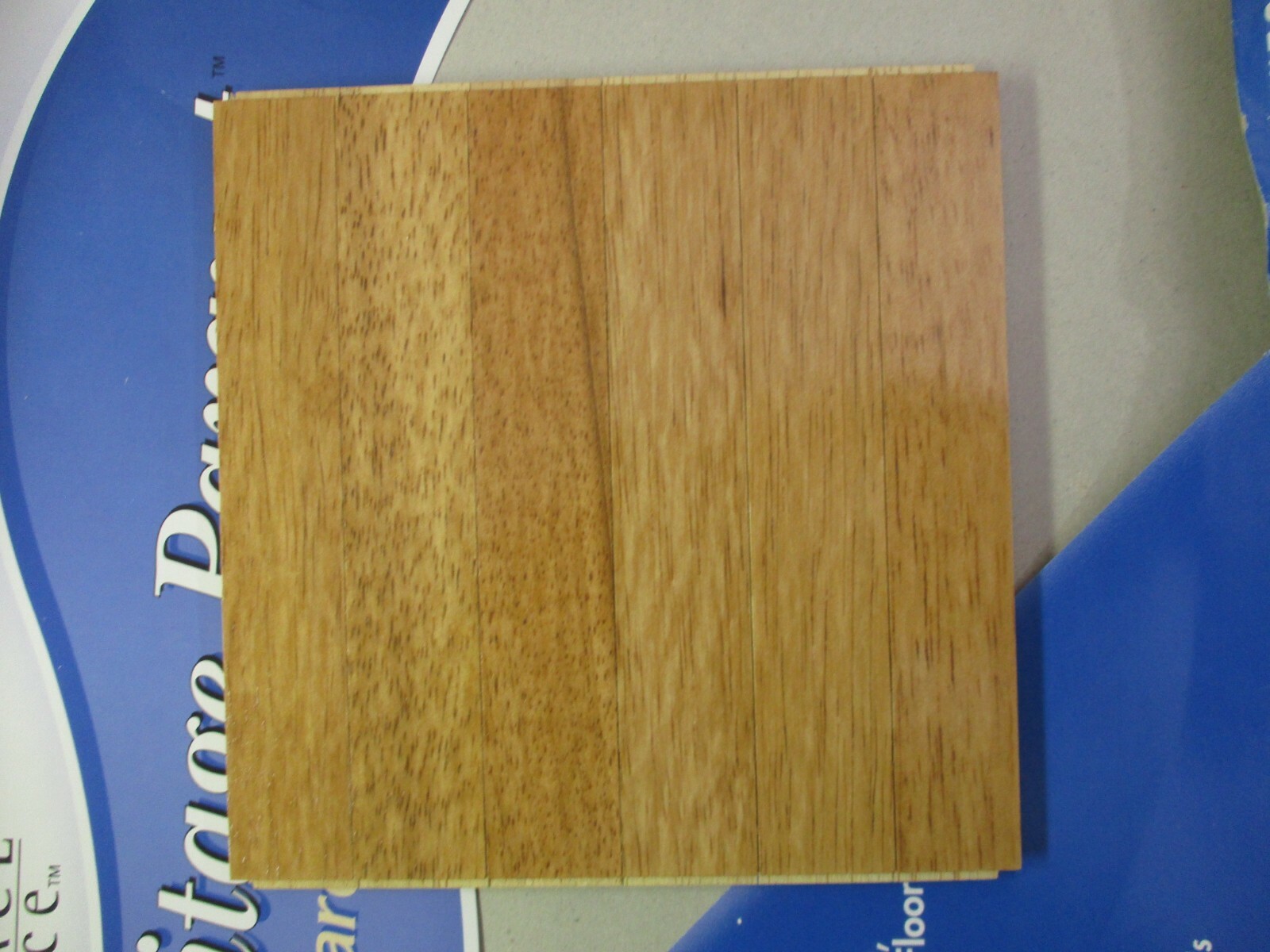 (1) 6″ x 6″Sq. Heritage Parquet Chestnut 53578 Hevea Wood 6 Finger Strip 112-200