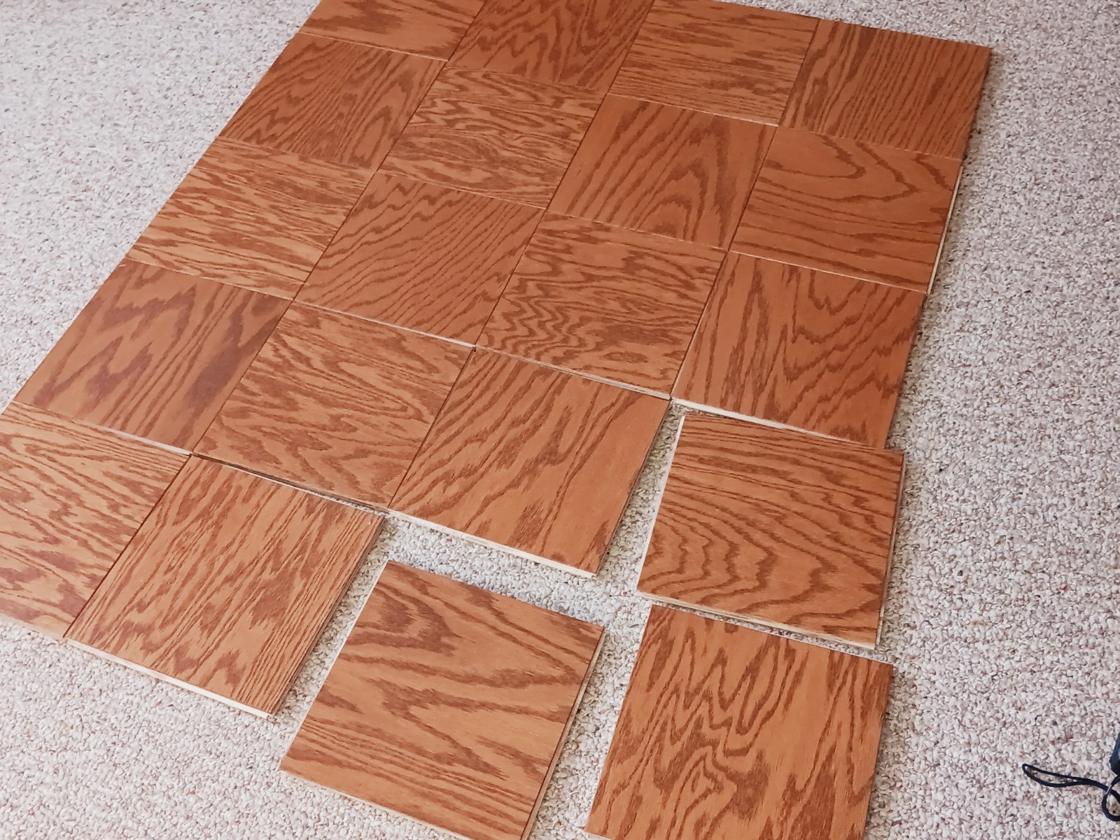 9 x 9 inch Red Oak Parquet Flooring Tile “GUNSTOCK” Premium Floor Prefinish NEW