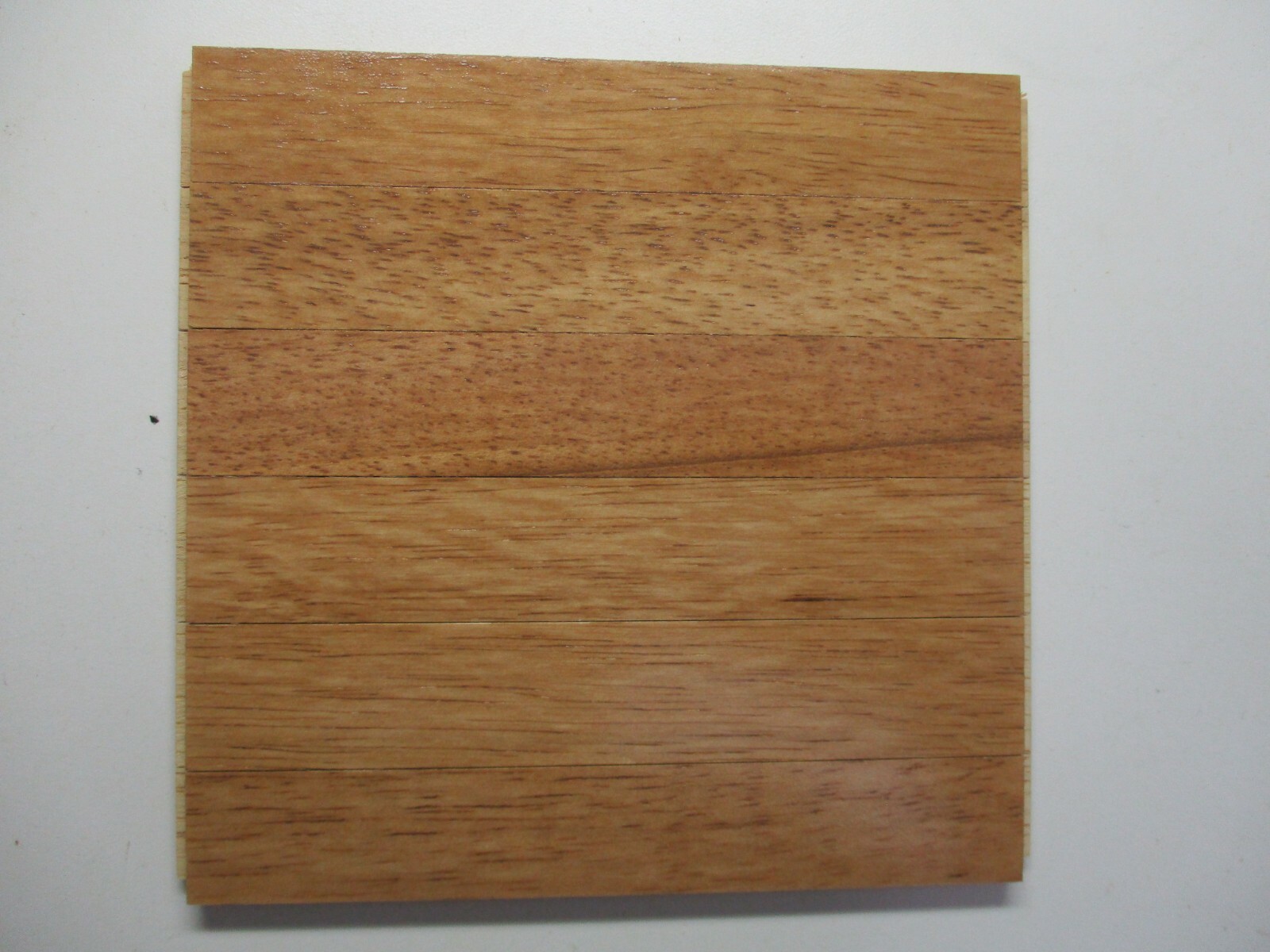 (1) 6″ x 6″Sq. Heritage Parquet Chestnut 53578 Hevea Wood 6 Finger Strip 112-200