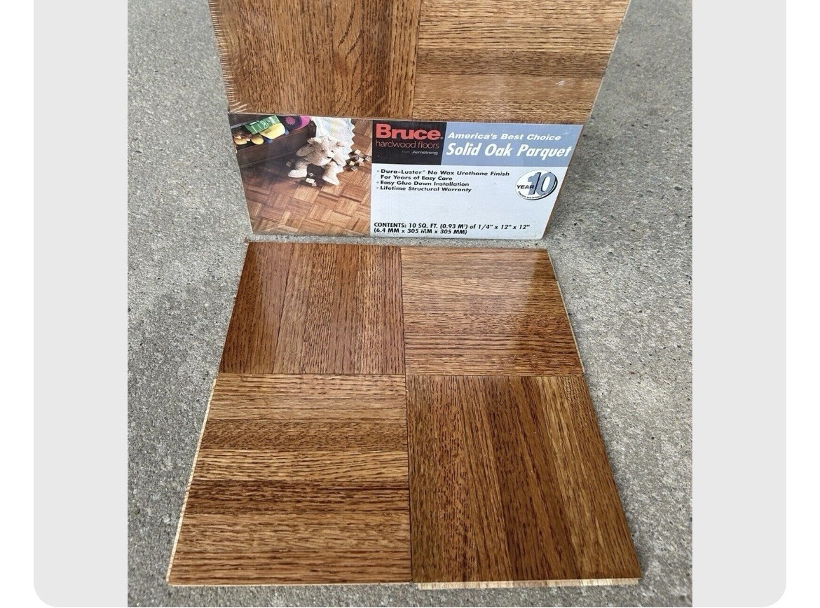 BRUCE OAK PARQUET FLOOR: 10 SQ FT 12x12x1/4 CHESTNUT Tiles NEW!