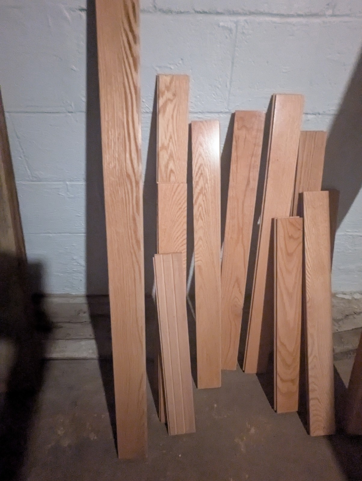 Solid Red Oak Hardwood Flooring – Prefinished – Approx 30–40 Sq Ft