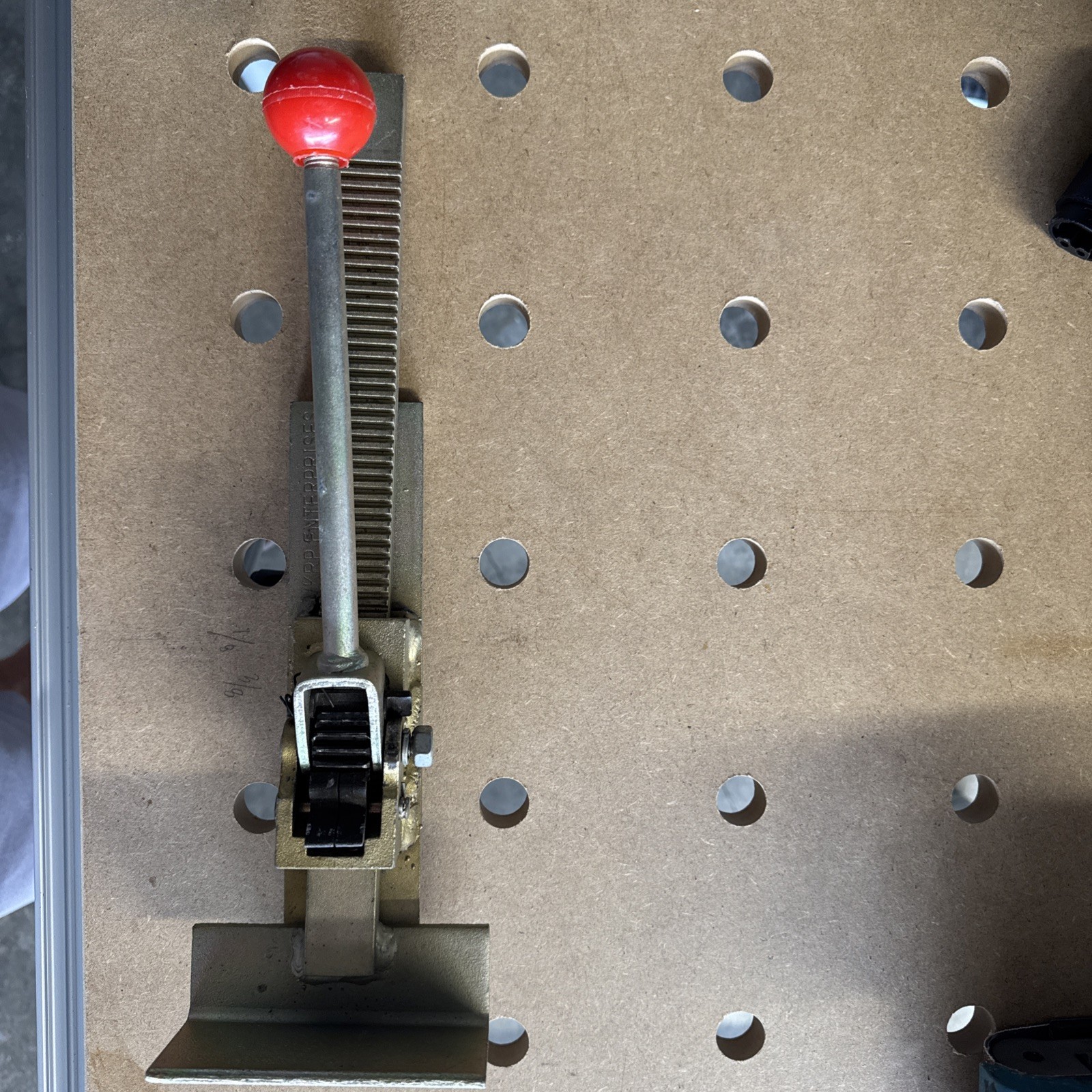 Wood Floor Installation Tools Floor Tensioning Back Hook Installation Aid