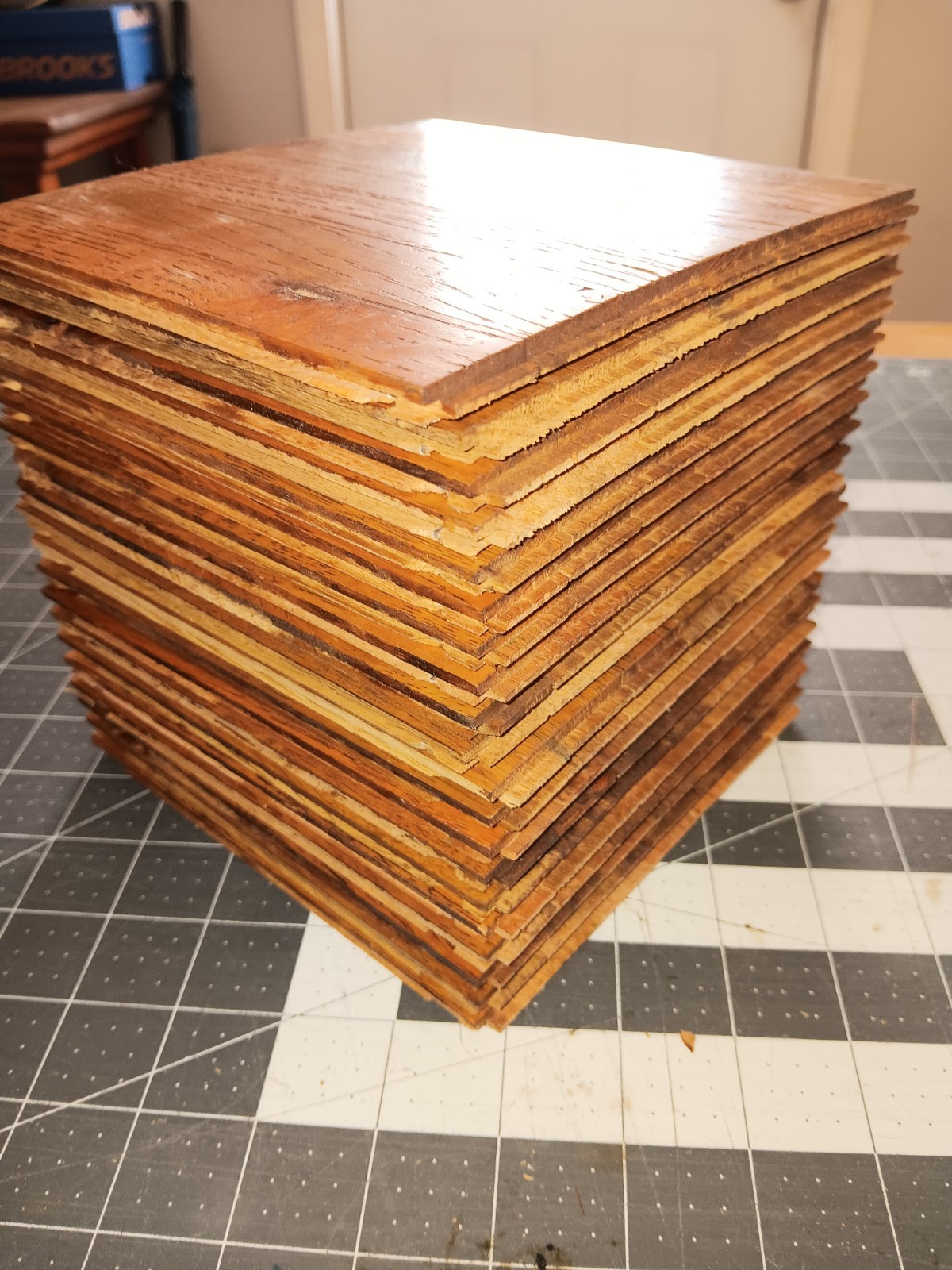 20 pack = 5 square feet COLOR TILE HONEY TAVERN Red Oak Parquet Floor Tiles NEW