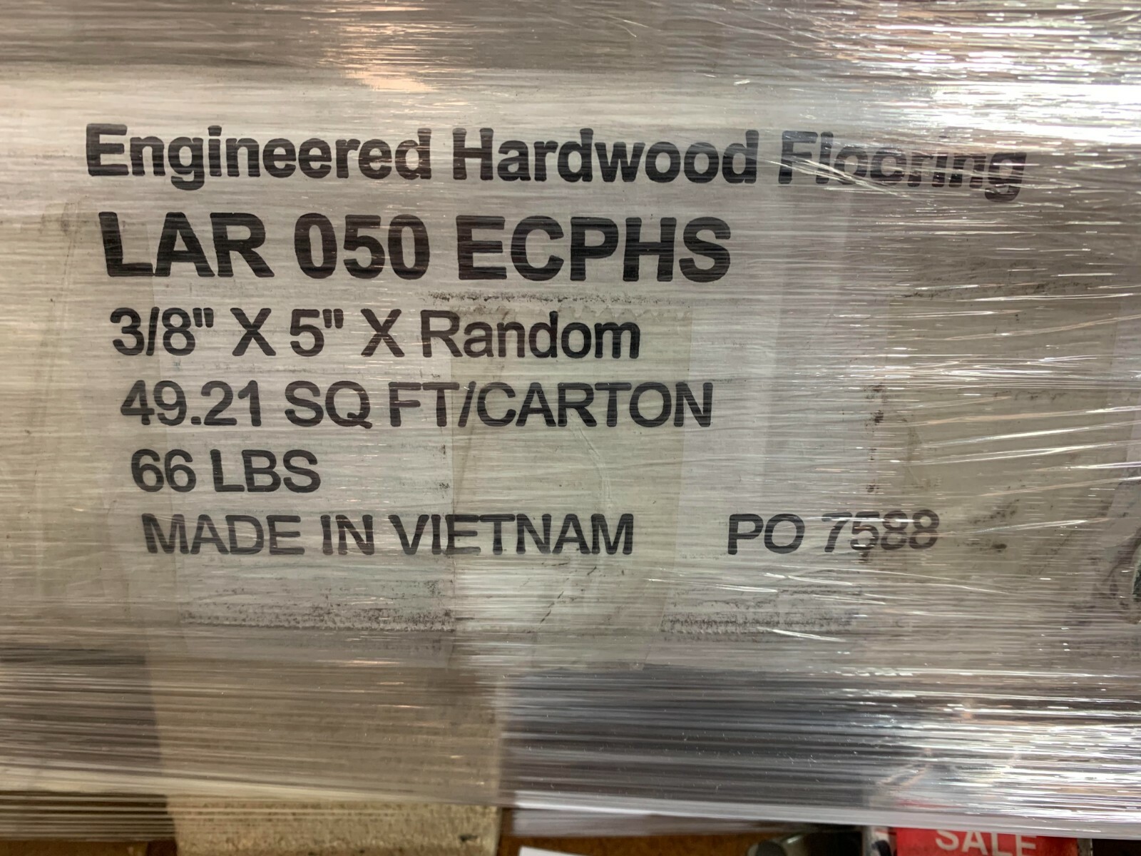 Hardwood LAR050ECPHS Engineered Handscraped Cherry 3/8 x 5