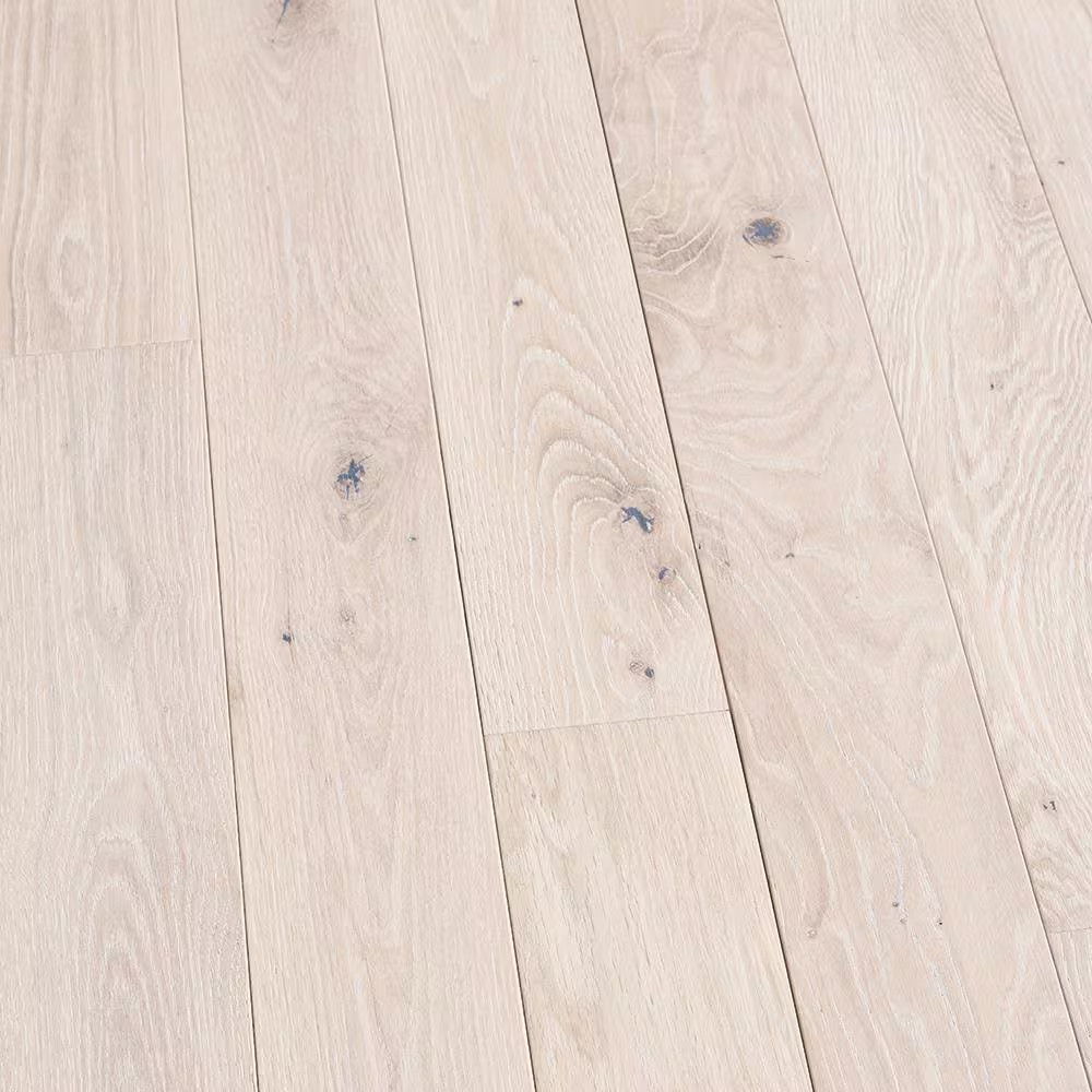Doran French Oak 3/4 In. T X 5 In. W Wire Brushed Solid Hardwood Flooring (22.6