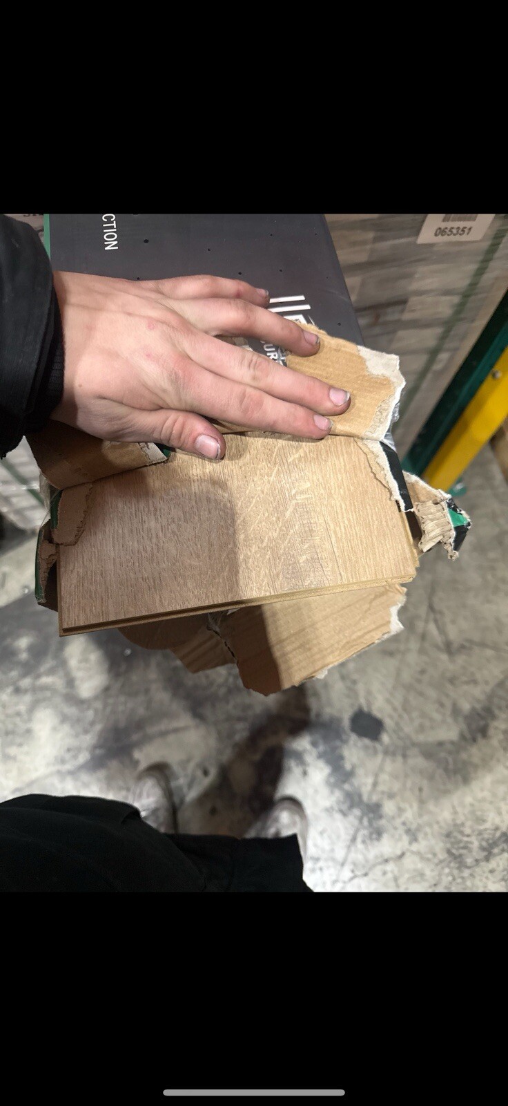 Laminate ￼