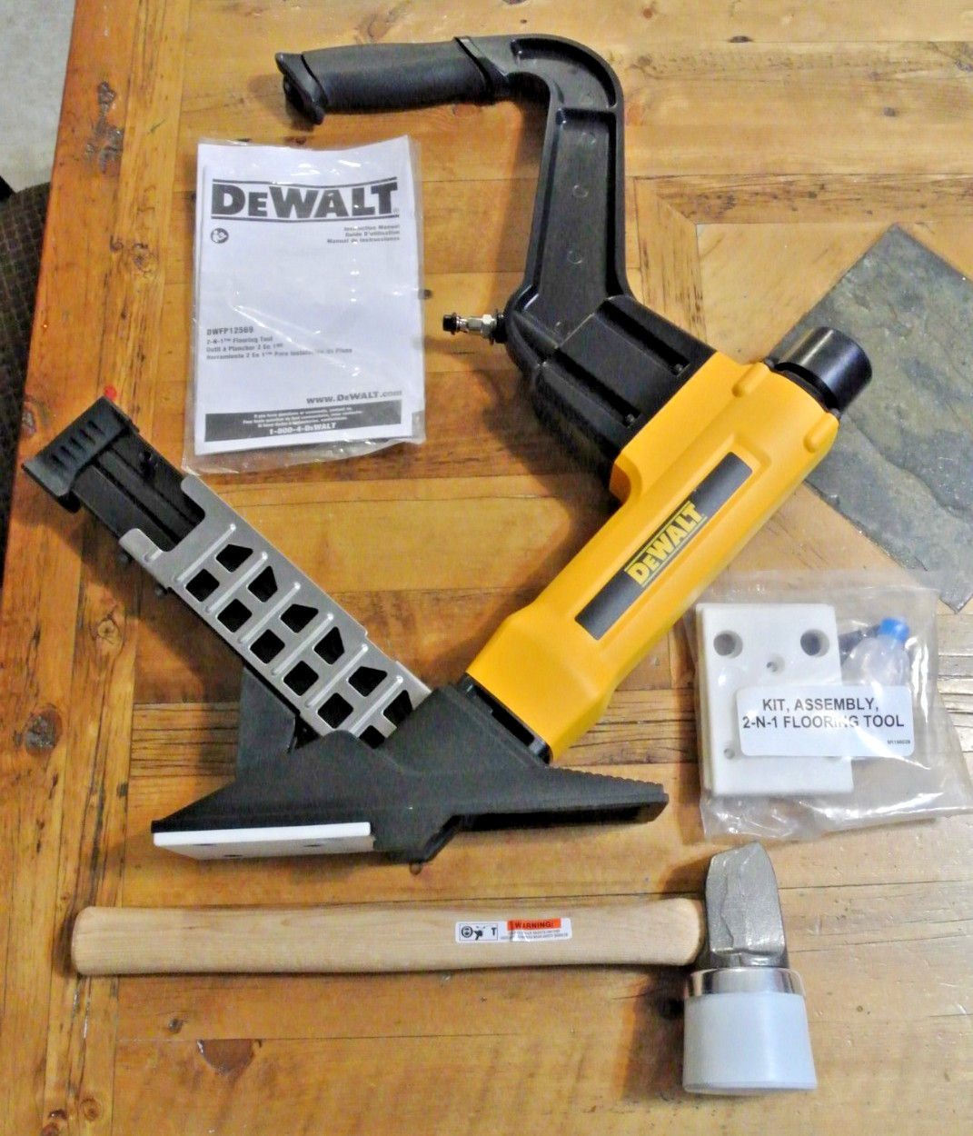 Dewalt 2-in-1 Pneumatic 15.5-Gauge & 16-Gauge Flooring Tool W/ Mallet DWFP12569