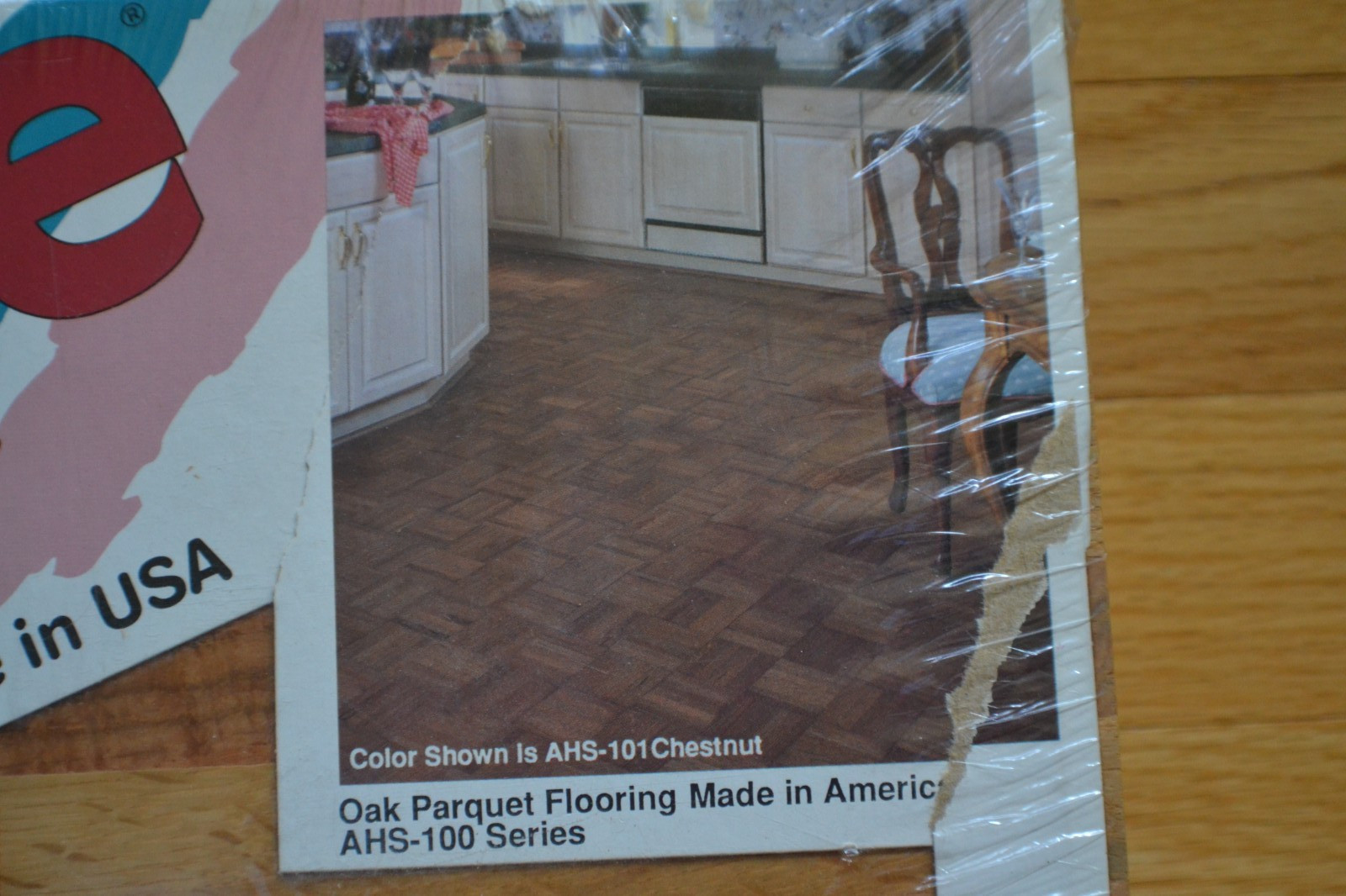Bruce NOS. AHS-100. Oak Parquet Flooring 10 Sq Ft Box. Desert. (Light Natural)