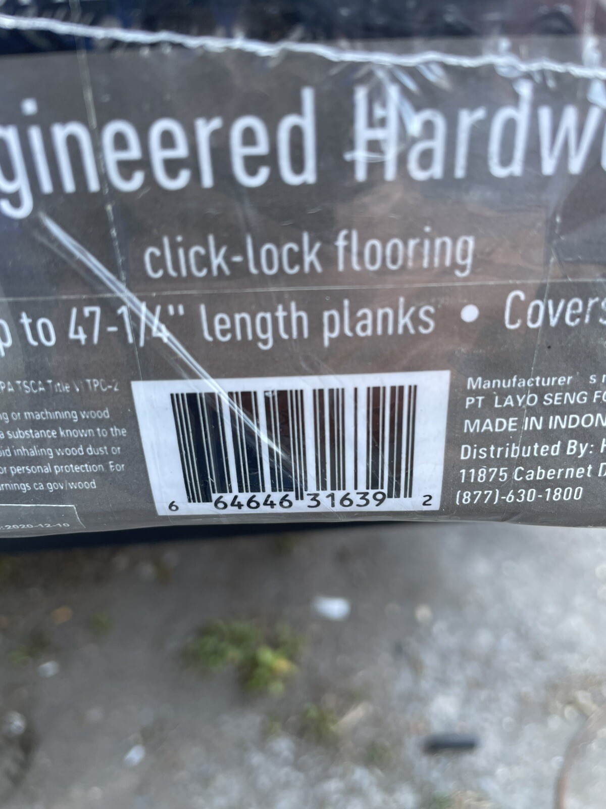 10X Hardwood Floor 3/8 in T x 5 in W Low Gloss Wire Brushed (19.69 sq. ft. Ea)