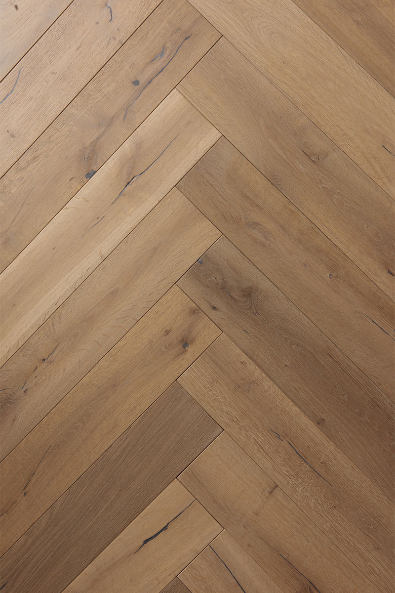 Turin – ADM Flooring – 4.75″ Wide White Oak Engineered Hardwood Flooring