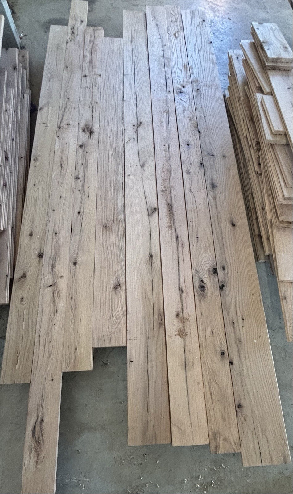 Reclaimed Red Oak Flooring 3/4” Thick Tongue And Groove 191 Sqft
